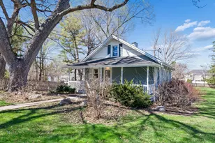 3142 Brooks Ln, Wayzata, MN 55391 - Photo 6