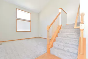 8626 Savanna Oaks Bay, Woodbury, MN 55125 - Photo 4