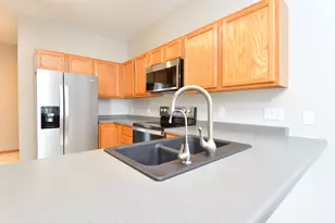 8626 Savanna Oaks Bay, Woodbury, MN 55125 - Photo 6