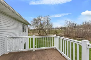 160 Orchard Manor Dr SE, Plainview, MN 55964 - Photo 24