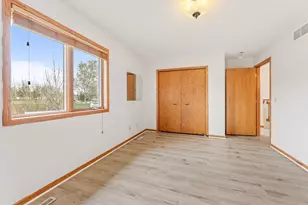 160 Orchard Manor Dr SE, Plainview, MN 55964 - Photo 12