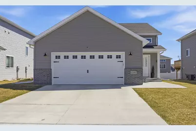 6546 28th Street S, Fargo, ND 58104 - Photo 1