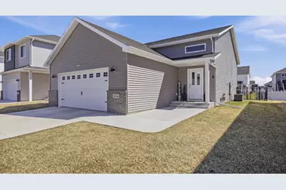 6546 28th Street S, Fargo, ND 58104 - Photo 2