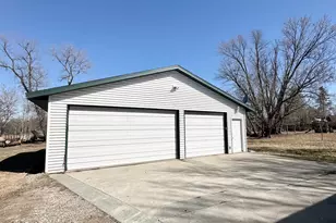 406 1st St NE, Deer River, MN 56636 - Photo 4