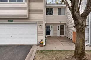 8693 Norway St NW, Coon Rapids, MN 55433 - Photo 16