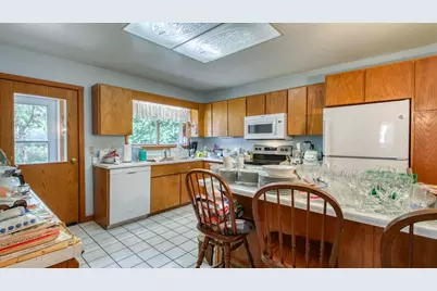 443 Union Street, Eau Claire, WI 54703 - Photo 14