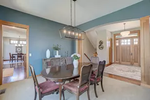 2637 Cottage Grove Pl, Woodbury, MN 55129 - Photo 18