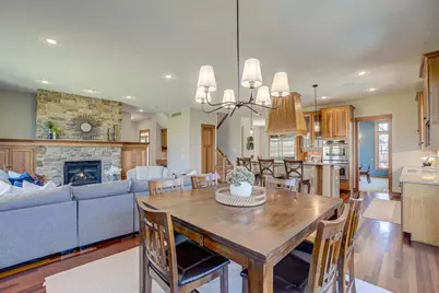 2637 Cottage Grove Place, Woodbury, MN 55129 - Photo 14