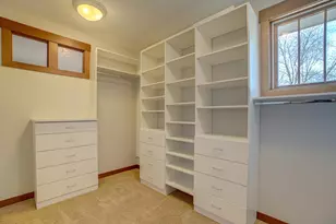 2637 Cottage Grove Pl, Woodbury, MN 55129 - Photo 24