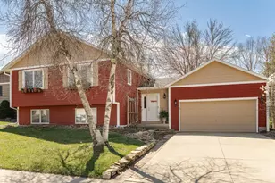 2424 60th St NW, Rochester, MN 55901 - Photo 2