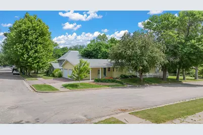 121 W Rowena Street, Ivanhoe, MN 56142 - Photo 6