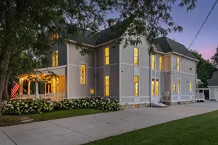 206 5th St S, Stillwater, MN 55082 - Photo 2