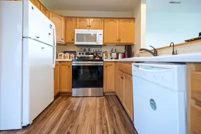 1858 Tiffany Cove Lane SW, Rochester, MN 55902 - Photo 18
