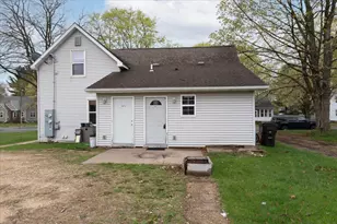 1520 8th St E, Menomonie, WI 54751 - Photo 6
