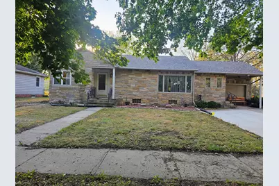 409 N Prairie Street, Sherburn, MN 56171 - Photo 2