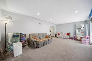 409 N Prairie St, Sherburn, MN 56171 - Photo 10