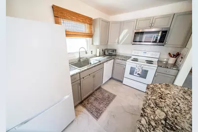 215 Elton Hills Dr NW #26, Rochester, MN 55901 - Photo 6