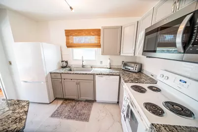 215 Elton Hills Dr NW #26, Rochester, MN 55901 - Photo 8