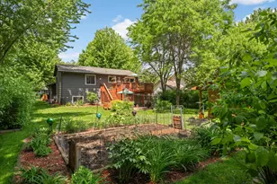 8553 Chanhassen Hills Dr S, Chanhassen, MN 55317 - Photo 28