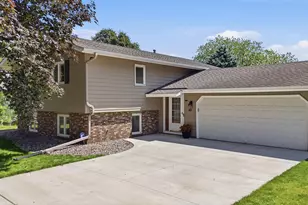 49 14th Ave SW, New Brighton, MN 55112 - Photo 22