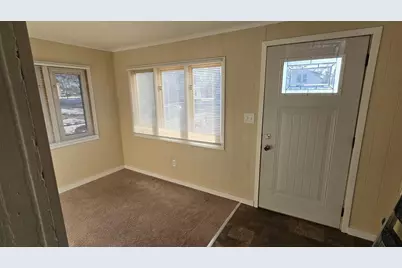 1007 7th Avenue NE, Austin, MN 55912 - Photo 4