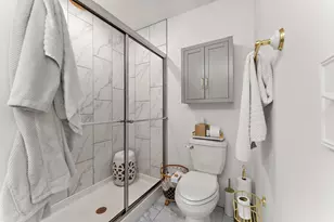 870 Mount Curve Blvd, Saint Paul, MN 55116 - Photo 20