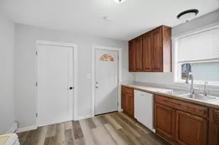 401 3rd Ave SW, Austin, MN 55912 - Photo 6