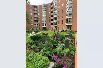 1425 W 28th Street #423, Minneapolis, MN 55408 - Photo 2