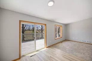 29640 Broadway St, Lindstrom, MN 55045 - Photo 10