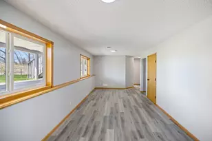 29640 Broadway St, Lindstrom, MN 55045 - Photo 18