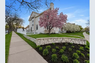 5201 Humboldt Avenue N, Minneapolis, MN 55430 - Photo 2