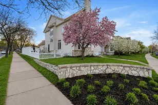 5201 Humboldt Ave N, Minneapolis, MN 55430 - Photo 2