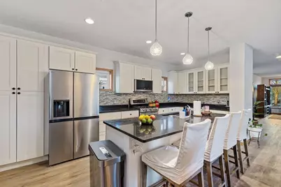 5201 Humboldt Avenue N, Minneapolis, MN 55430 - Photo 18