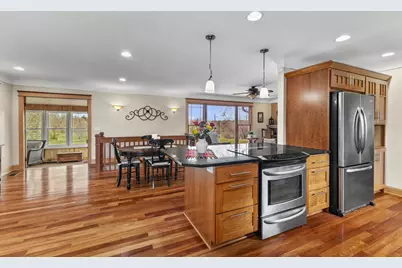 5300 Saint Croix Avenue N, Golden Valley, MN 55422 - Photo 6