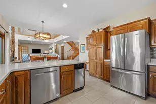 5611 Indiana Ave N, Brooklyn Center, MN 55429 - Photo 12