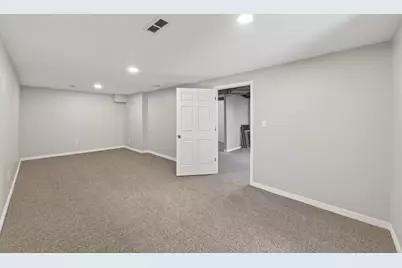 146 Moreland Avenue W, West Saint Paul, MN 55118 - Photo 22