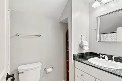115 Blake Road S, Hopkins, MN 55343 - Photo 26