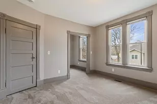 792 Duluth St, Saint Paul, MN 55106 - Photo 8