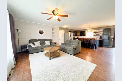 305 3rd Street NW, Rothsay, MN 56579 - Photo 4