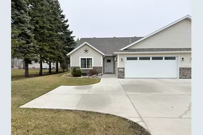 1821 S Cascade Street, Fergus Falls, MN 56537 - Photo 32