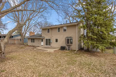 9512 Toledo Avenue S, Bloomington, MN 55437 - Photo 30