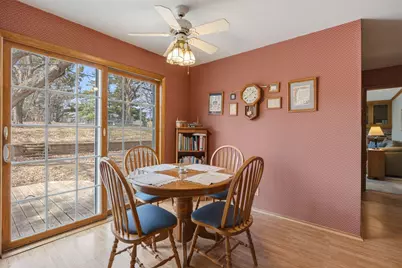 9512 Toledo Avenue S, Bloomington, MN 55437 - Photo 8