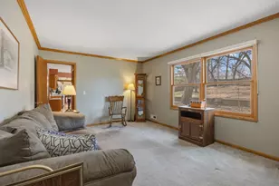 9512 Toledo Ave S, Bloomington, MN 55437 - Photo 10