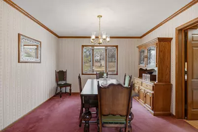 9512 Toledo Avenue S, Bloomington, MN 55437 - Photo 4
