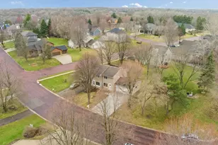 12 Piccadilly Pl, Mankato, MN 56001 - Photo 2