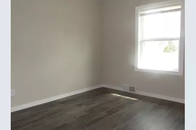 305 N Maryland Avenue, Fulda, MN 56131 - Photo 12