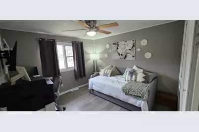608 S 1st Avenue E, Lake Mills, IA 50450 - Photo 34