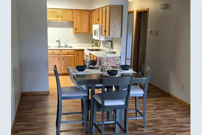 1102 Park Street W #4, Cannon Falls, MN 55009 - Photo 4