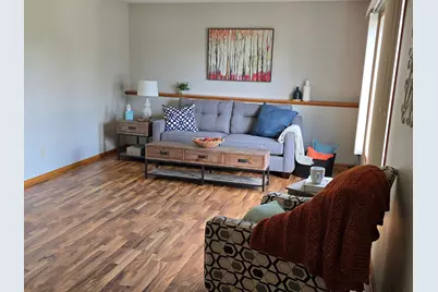 1102 Park Street W #4, Cannon Falls, MN 55009 - Photo 2