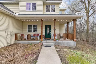 308 S Glover Road, River Falls, WI 54022 - Photo 4